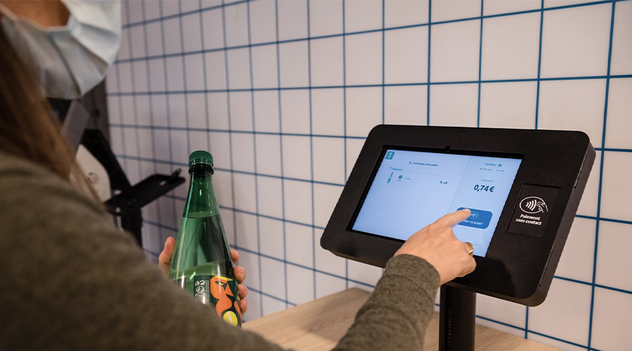 11 great ways to use digital technology in retail stores | Digital ... Effective Sales Strategies for Hardware Stores in the Digital Age